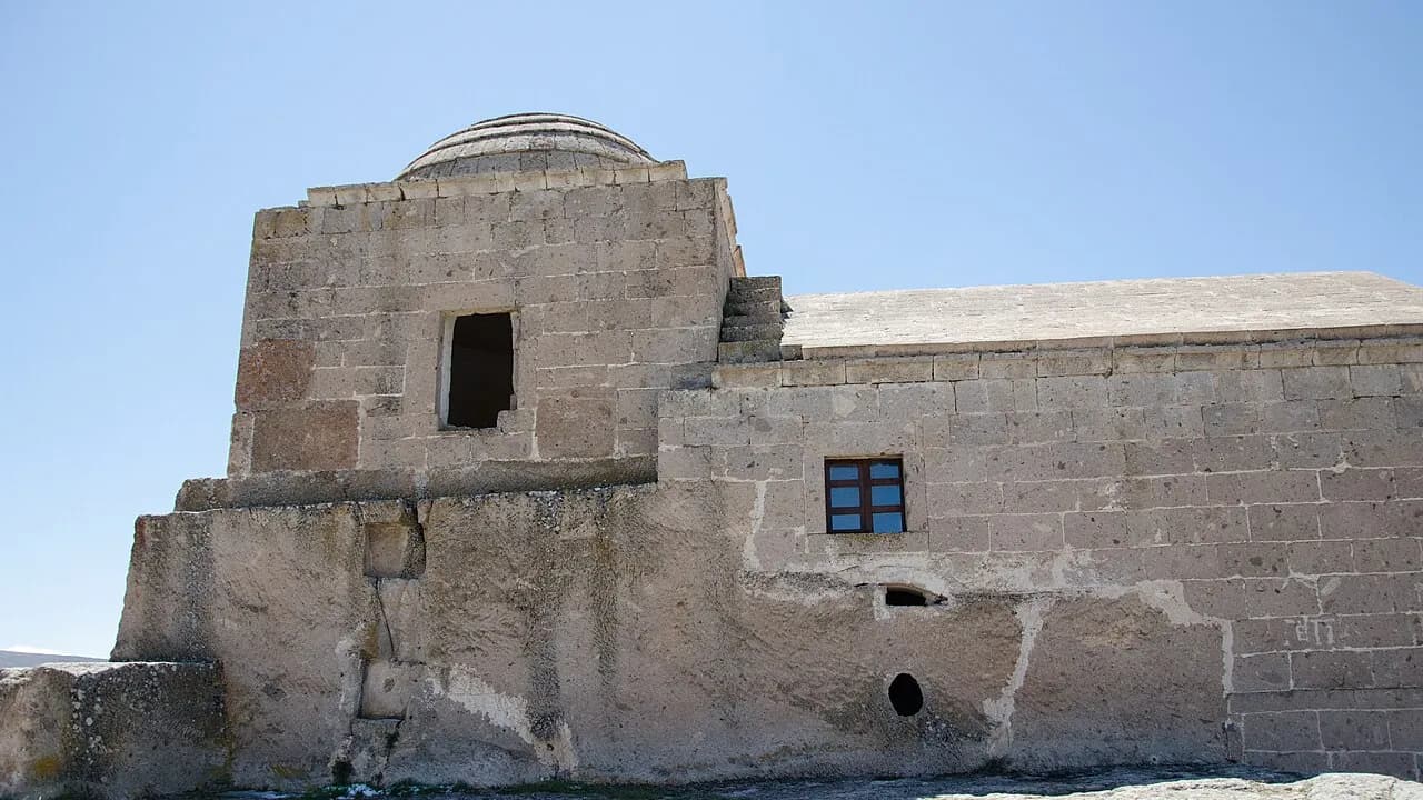Yüksek Kilise (Hohe Kirche)