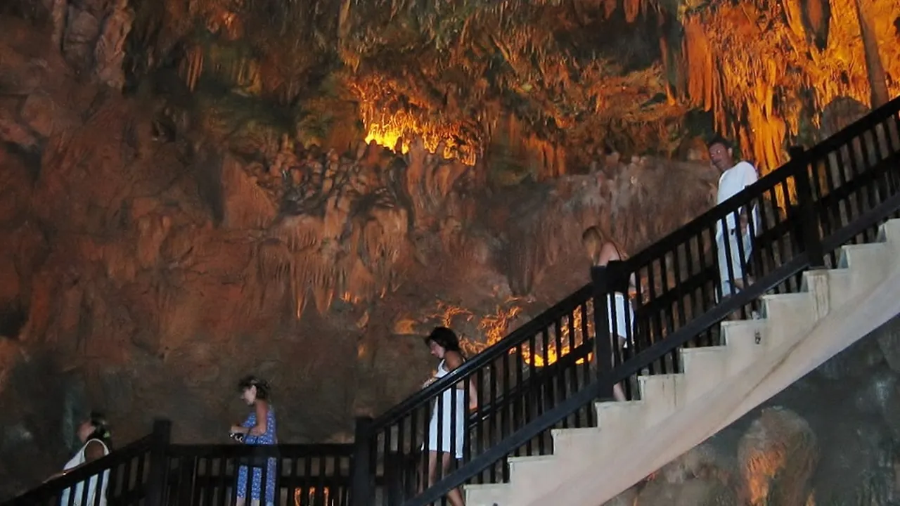 Damlataş-Höhle
