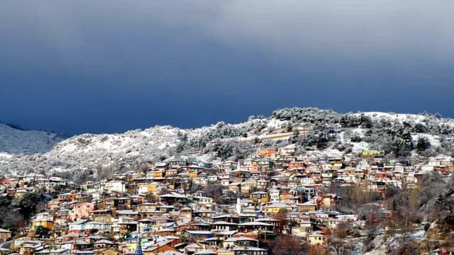Buldan Historic Houses and Weaving Bazaar