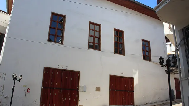 Kaleiçi Bazaar