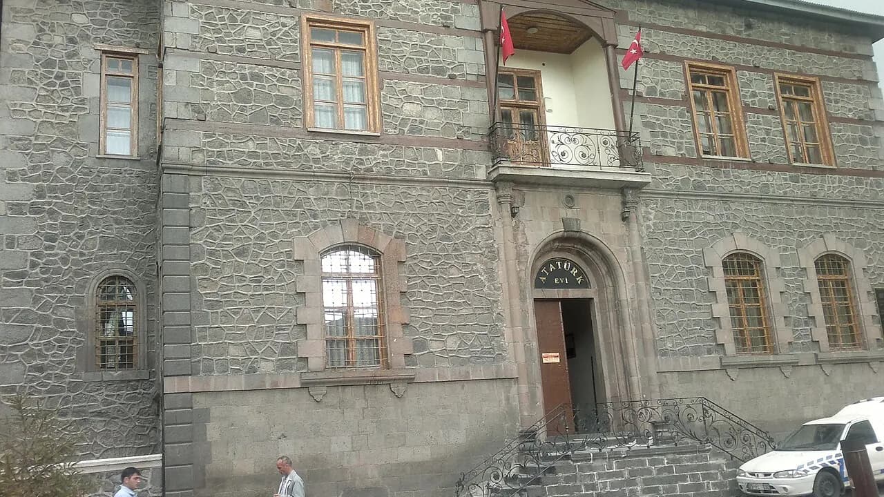 Erzurum Atatürk Evi Müzesi