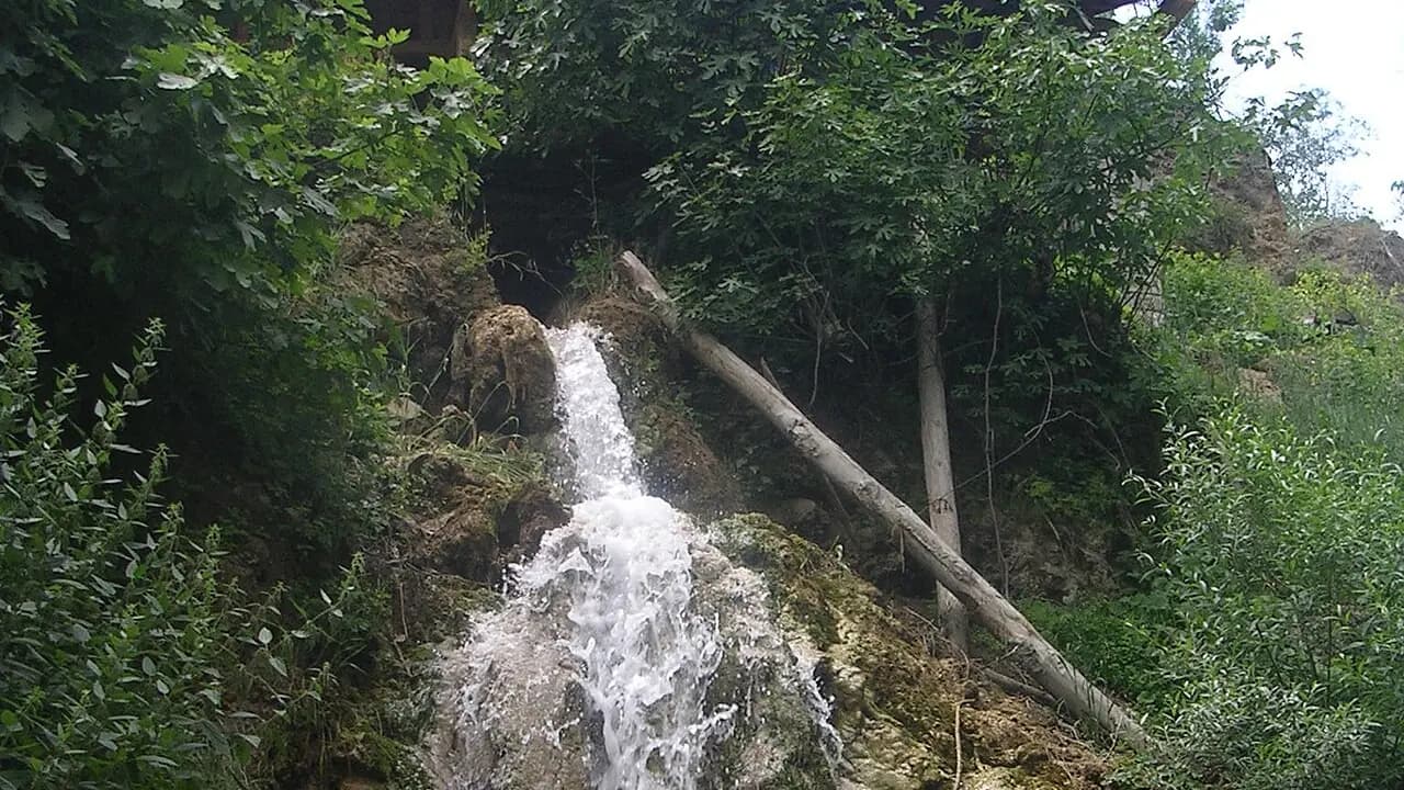 Gürleyik Waterfall (Gürleyik Çağlayanı)