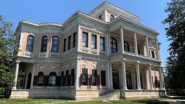 Beykoz Pavilion (Mecidiye Köşkü)