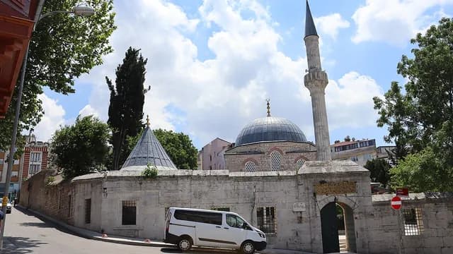 Çinili Mosque (Tiled Mosque)