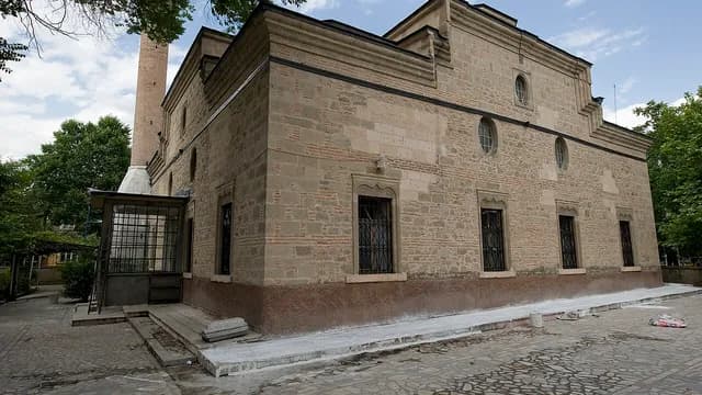 Мечеть Улу-Джами в Тавшанлы