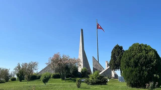 Памятник Победы на Зафертепе