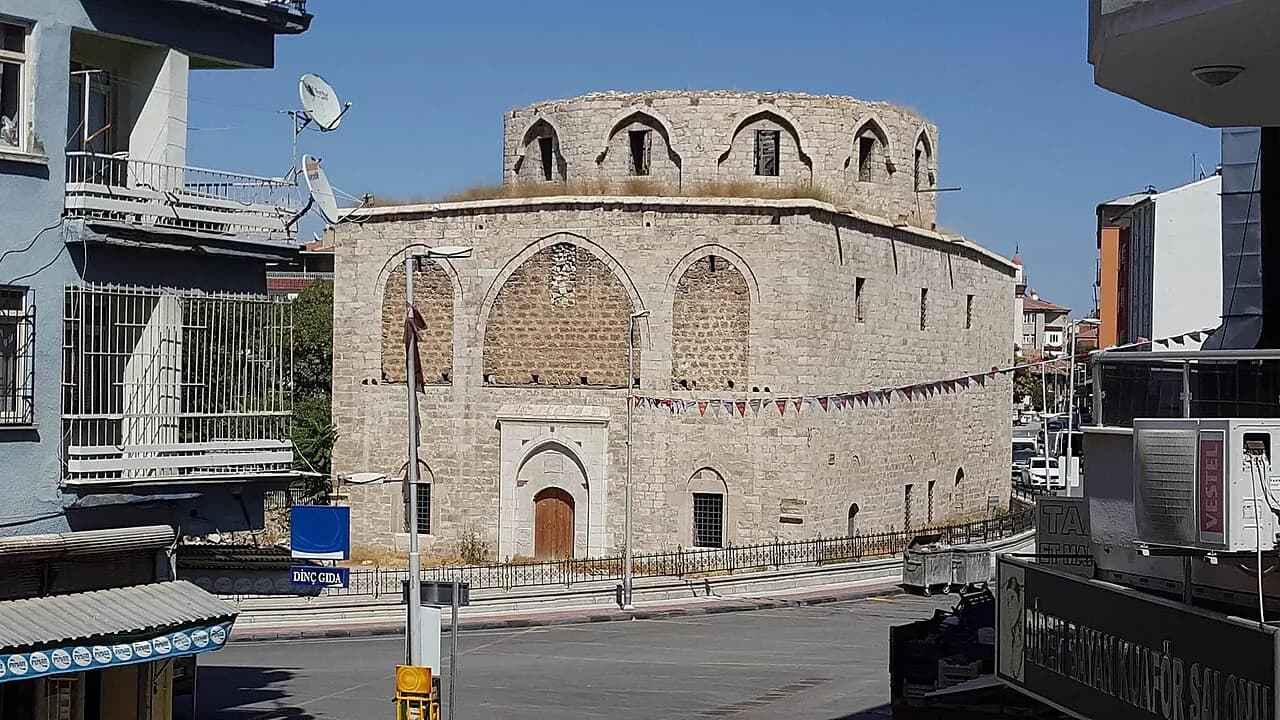 Taşhoron Church (Taşhoron Culture and Arts Center)