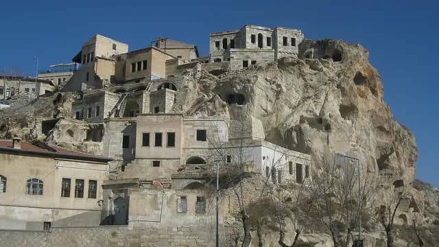 تلة التمنّي (تمنّي تبه سي)