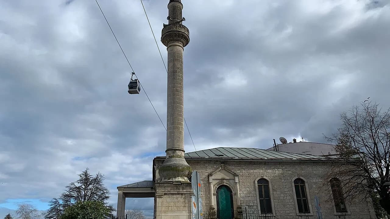 Aziziye-Moschee (Yalı Camii)