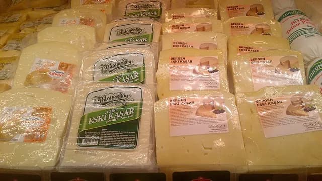 Выдержанный сыр кашар из Малкары