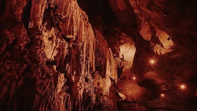 Çal Cave