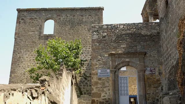 Kızlar Monastery (Panagia Theoskepastos)